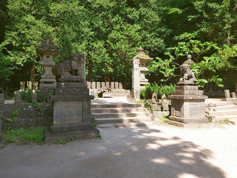 白虎隊十九士の墓所